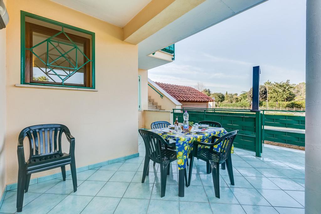 Terra Felice Lejlighedshotel San Felice Circeo Eksteriør billede