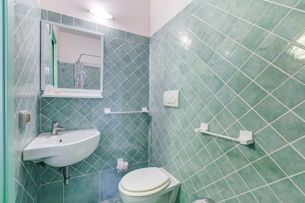 Terra Felice Lejlighedshotel San Felice Circeo Værelse billede